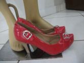 sapato vermelho verniz