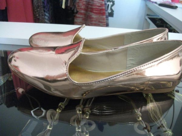 Slipper bronze